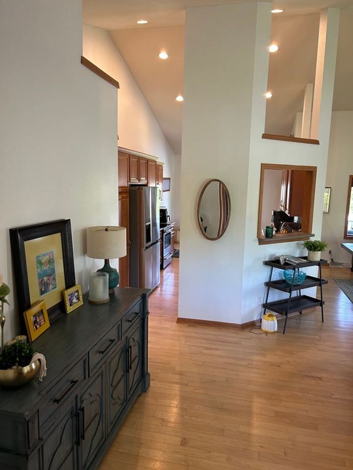 9402 Eagle Nest Ln - Photo 7 of 20