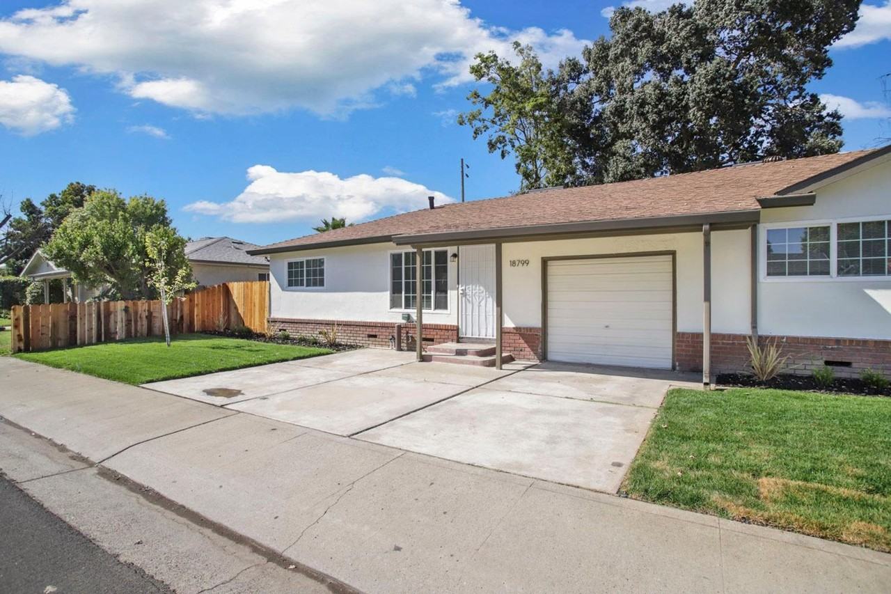 580 Indiana St - Photo 2 of 33