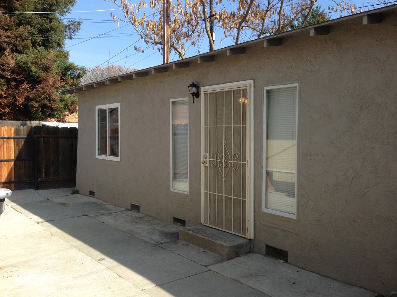 115 1/2 Fresno Ave #1 - Photo 2 of 29