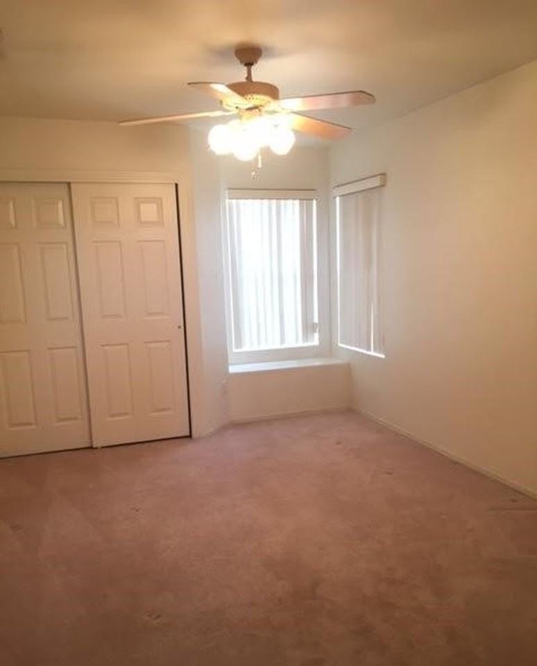 7078 W Hunnington Dr - Photo 7 of 10