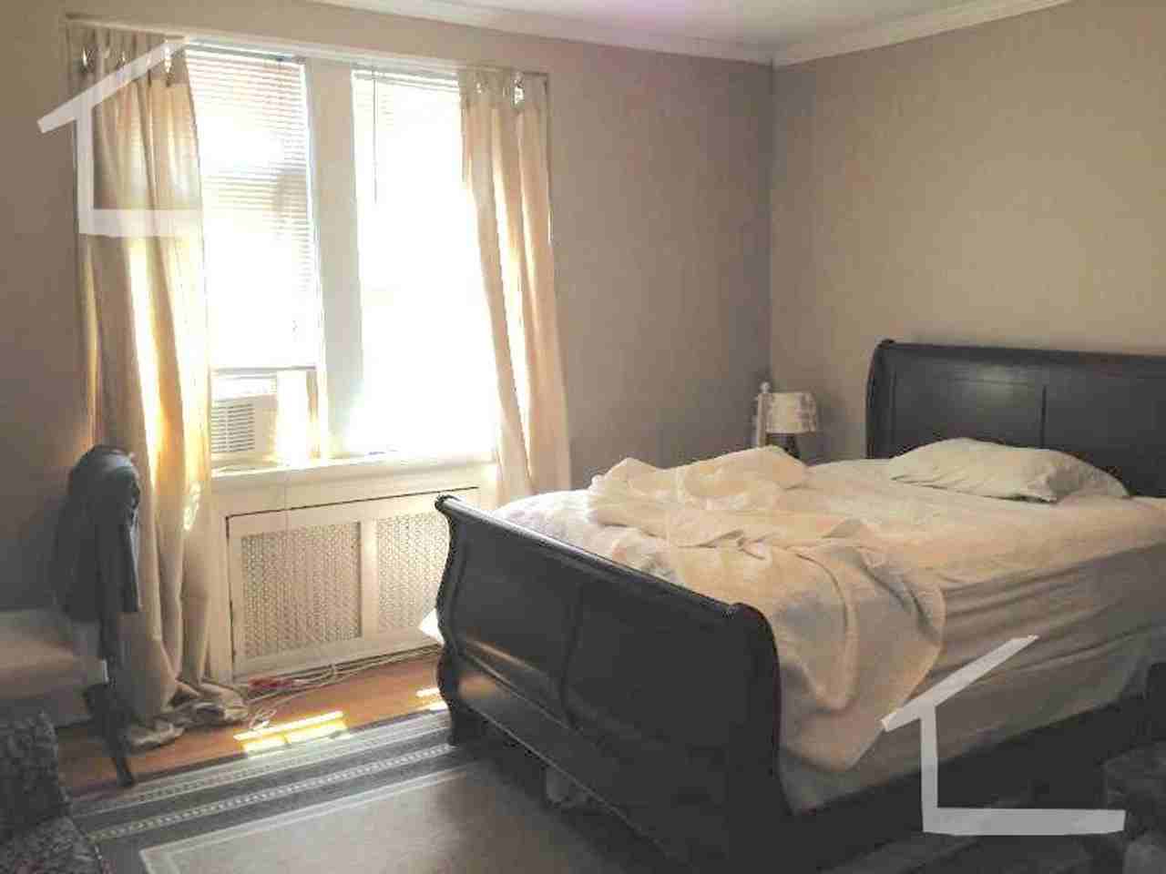 255 Kelton St - Photo 2 of 8