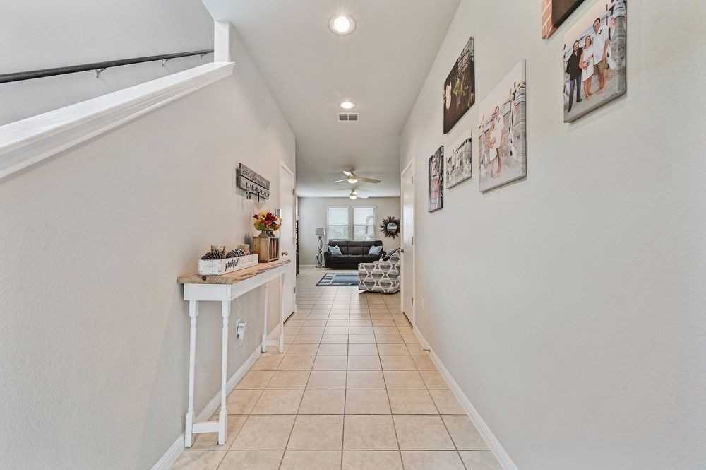 336 Wapiti Rd - Photo 5 of 25