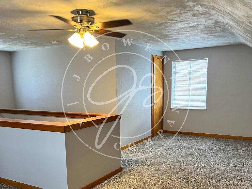 2344 Ward St - Photo 6 of 13