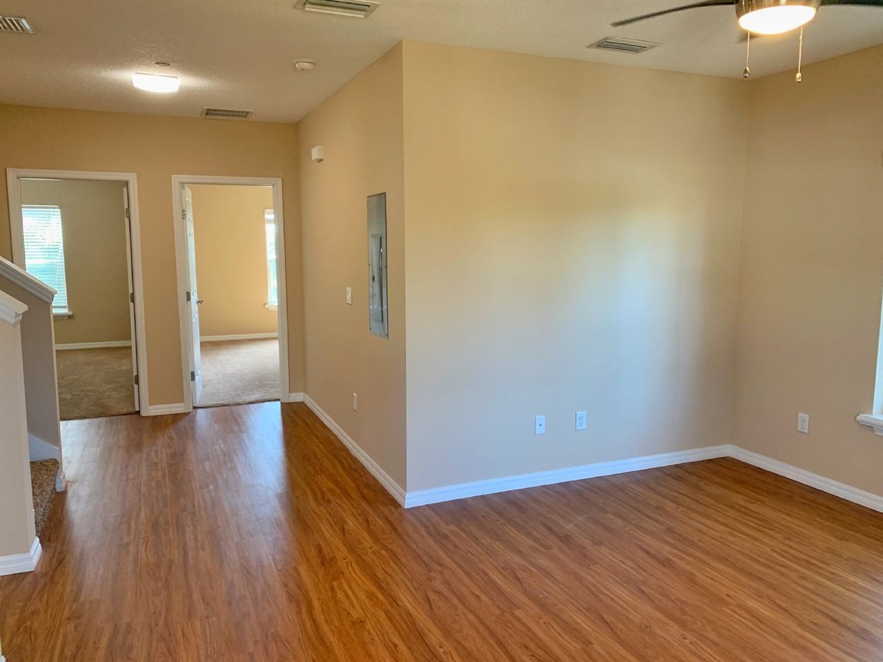 133 De Haven St - Photo 4 of 22