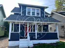 featured image of 3922 Jackman Rd