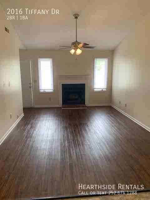 2016 Tiffany Dr - Photo 2 of 9