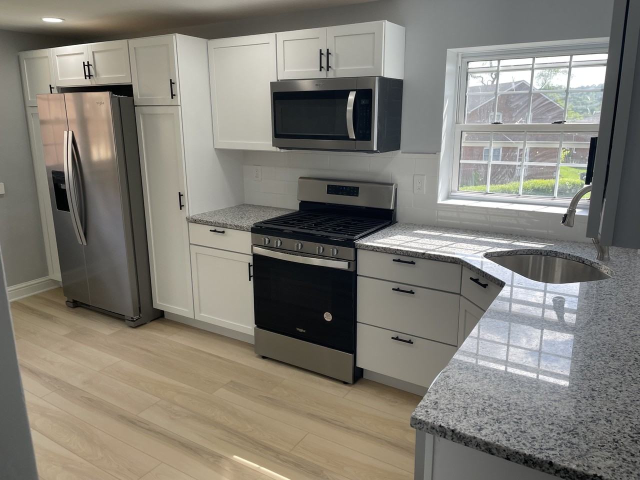 619 Beaver St #619 - Photo 3 of 20