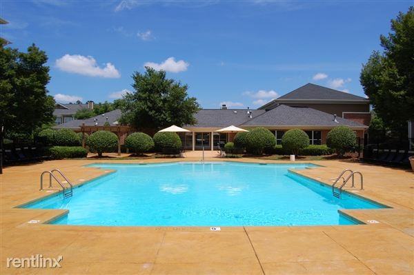 8209 Shadow Oaks Dr - Photo 3 of 6