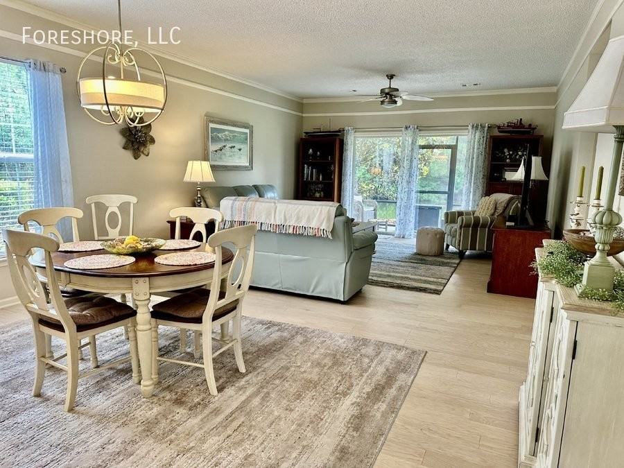 11 Wainwright Dr - Photo 3 of 24