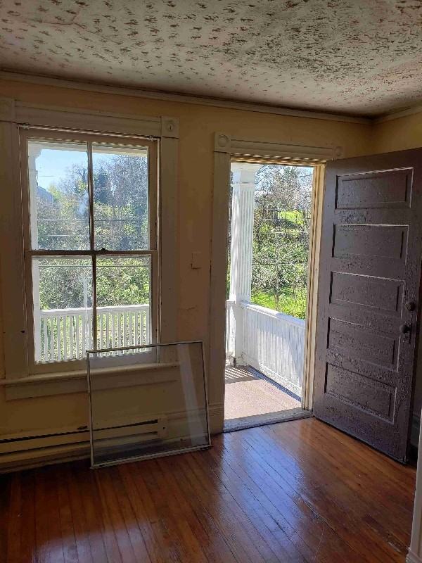 1612 Pierce St #B - Photo 3 of 13