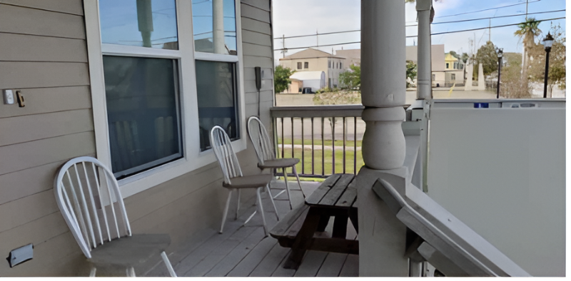 2623 Ball - Photo 2 of 11