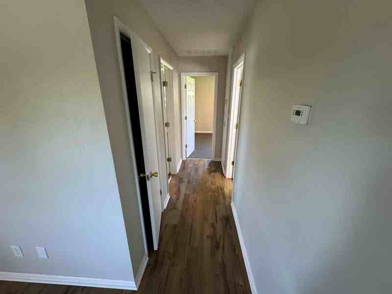 922 West Pearl Street - Photo 6 of 12