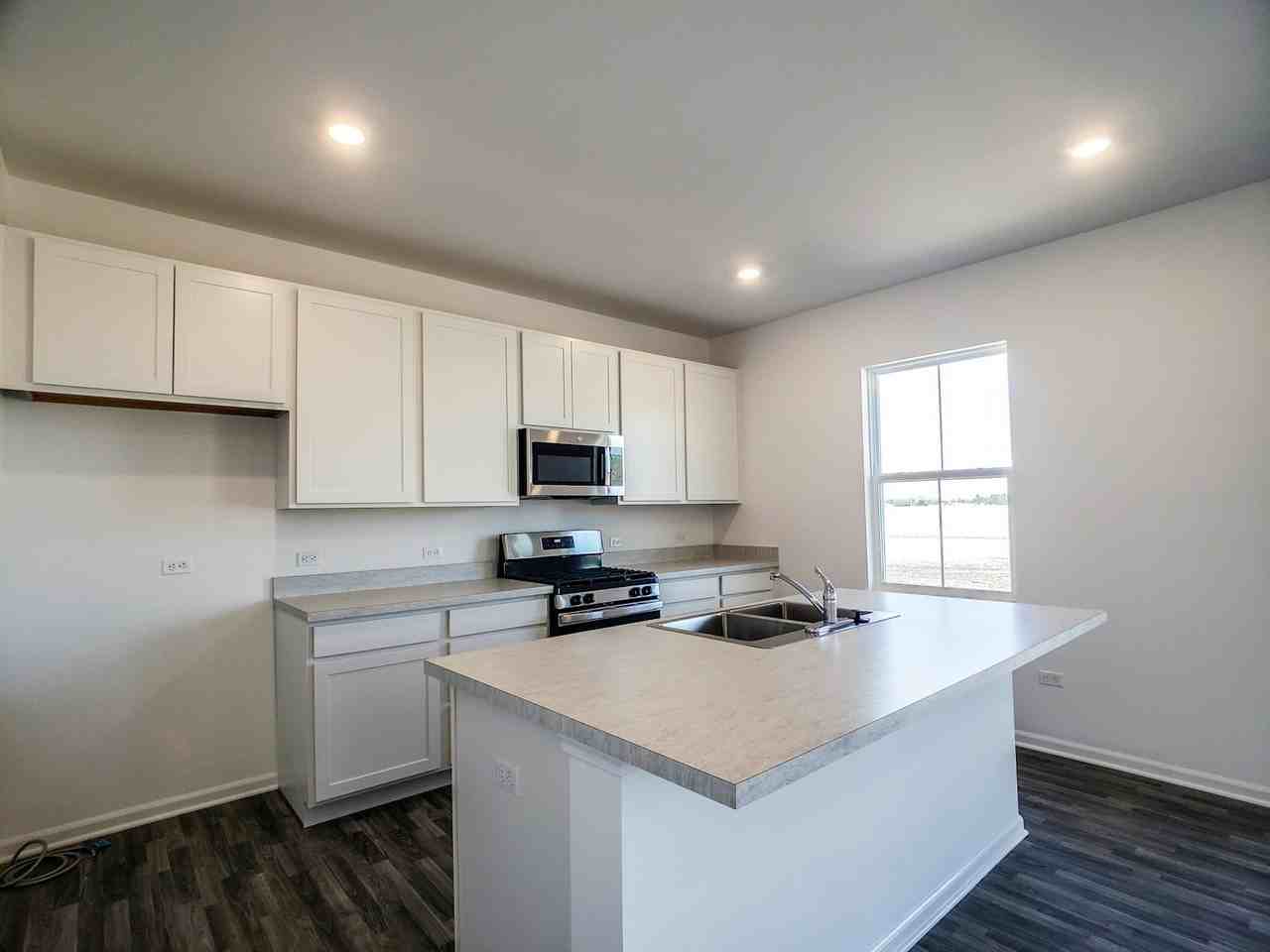 11436 Thomas Street - Photo 3 of 16