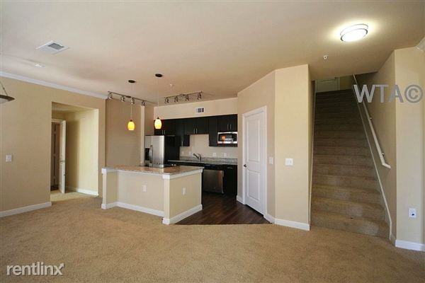 620 and Falconhead - Photo 2 of 7