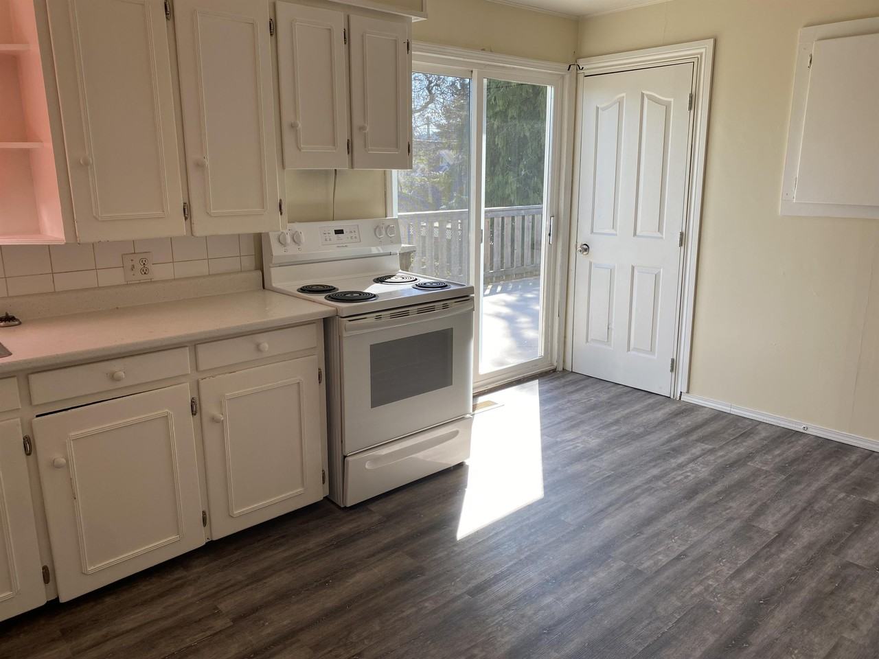 5 Needham St Uppr - Photo 4 of 15