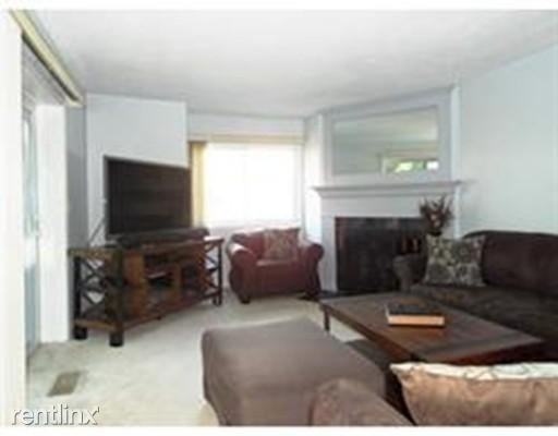 5 Jesters Way - Photo 3 of 7