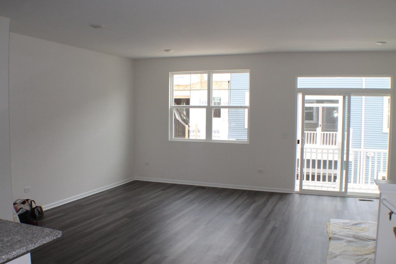 1601 Albany St #1601 - Photo 3 of 19