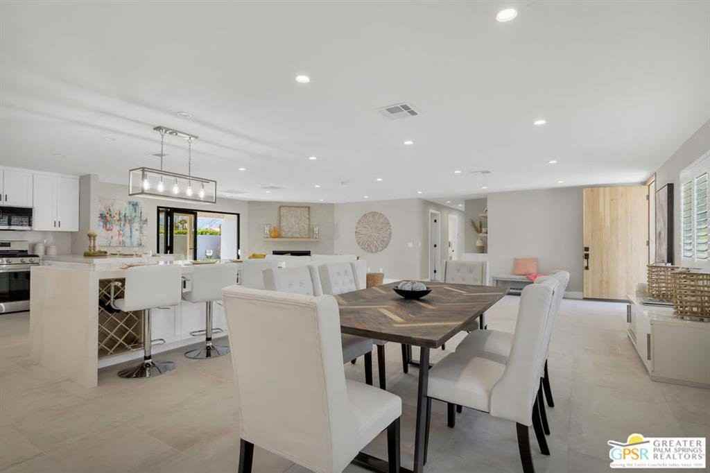 2107 E Finley Rd - Photo 3 of 8