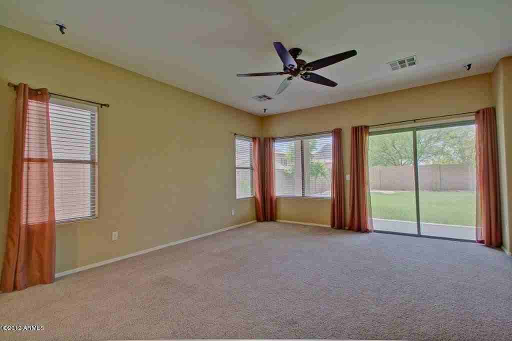 26712 N 55th Ave - Photo 3 of 19