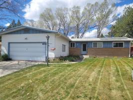 featured image of 776 W Sage St