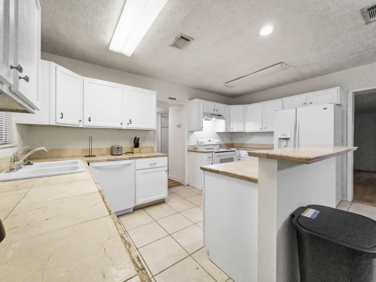 King Arthur Rd - Photo 7 of 15