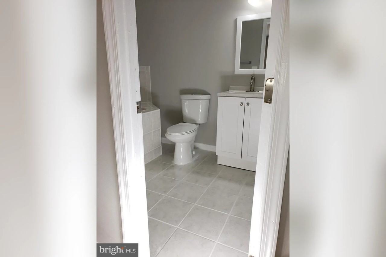 13140 Grandview Ct - Photo 3 of 10