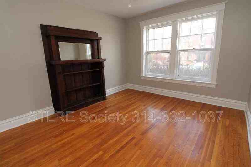 2606 Louisiana Ave - Photo 4 of 16