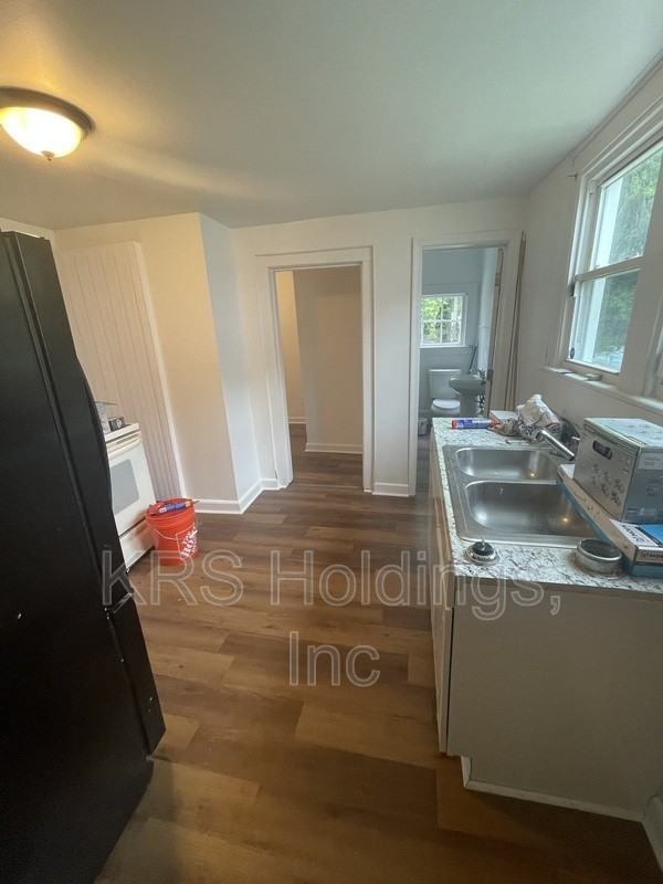 1223 31st St - Photo 6 of 7