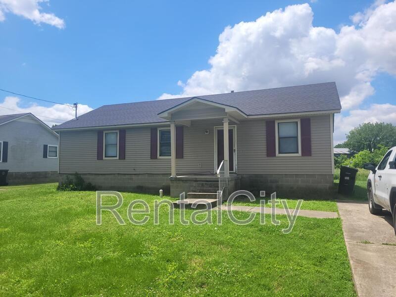 819 Friendship Rd, Dyersburg, TN 38024 3 Bedroom Apartment for Rent