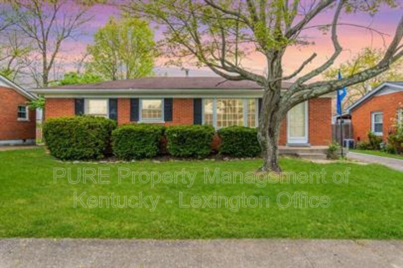 1931 Spring Station Dr - Photo 2 of 29