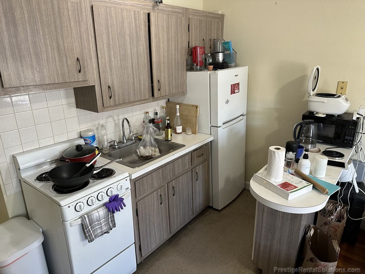 Commonwealth Ave #2 - Photo 3 of 9