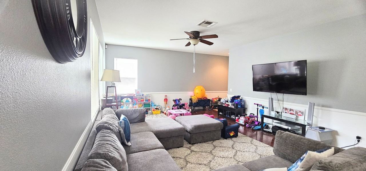 33380 Gypsum St - Photo 3 of 32