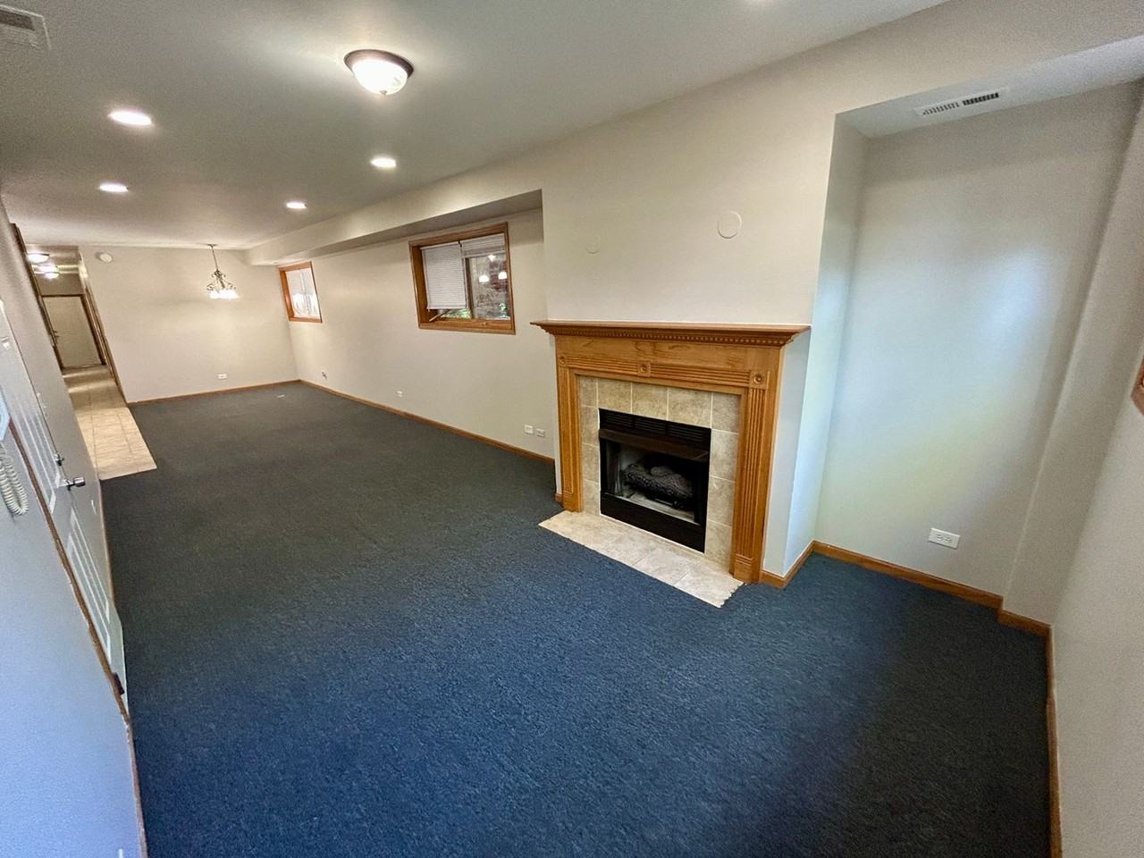 5642 S Prairie Ave - Photo 3 of 18