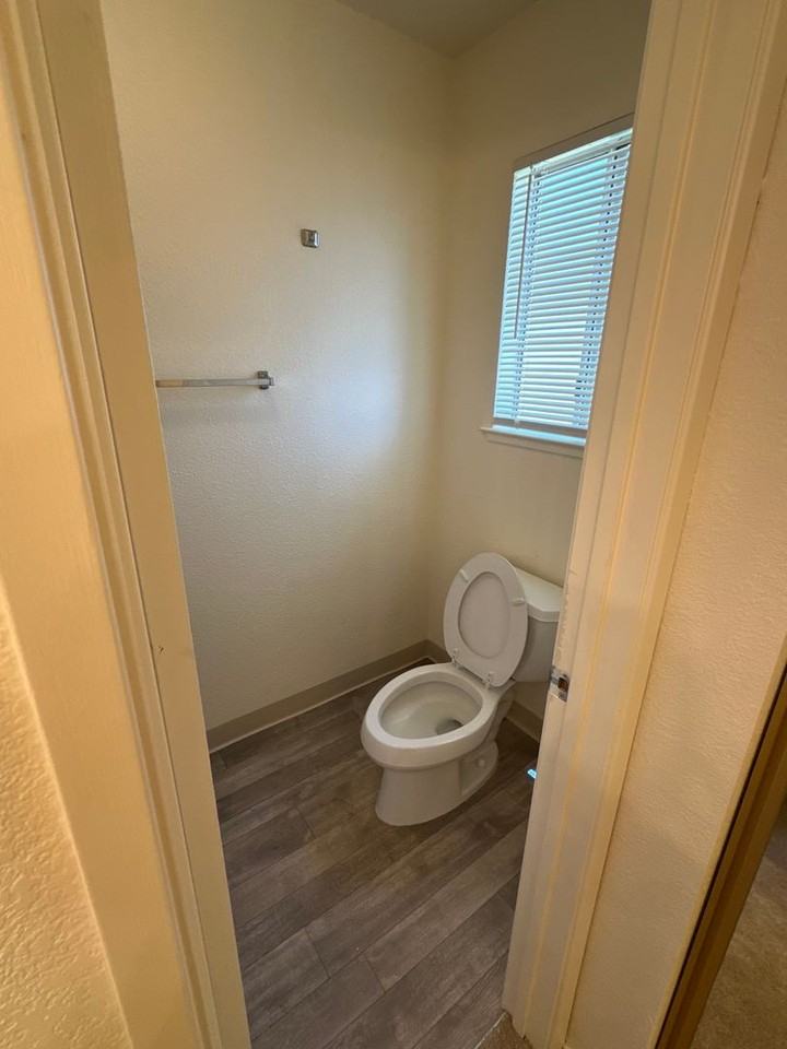 11060 Cilker River Way - Photo 6 of 17