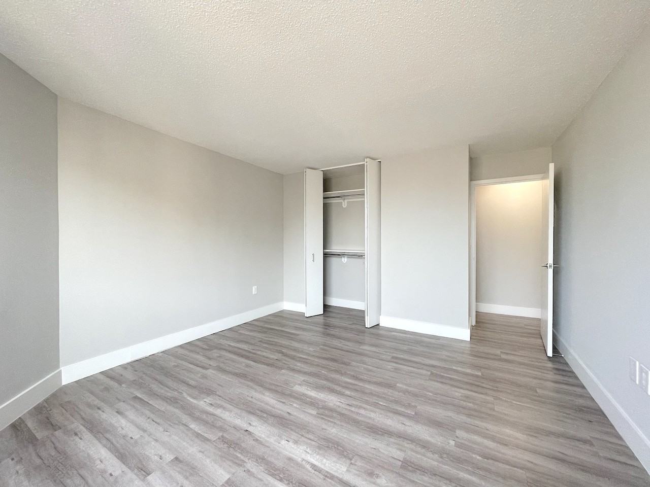 East 14th Street #7A - Photo 3 of 8