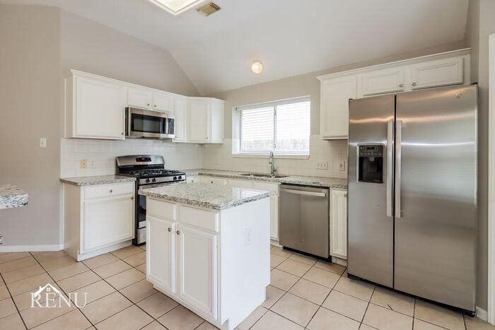 4422 Casey Cir - Photo 2 of 17