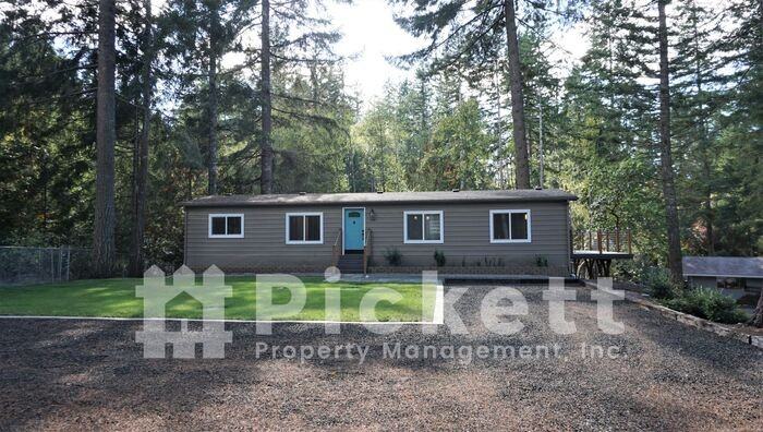 290 Tahuyeh Pl W - Photo 2 of 15