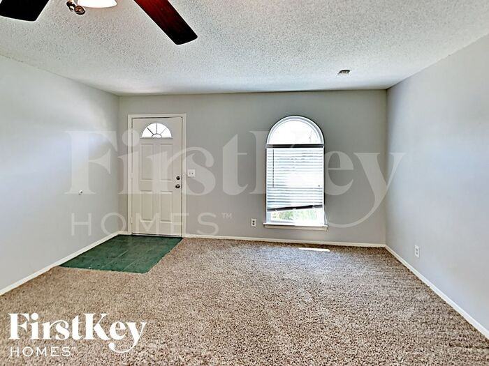 6109 Estill Dr - Photo 2 of 16