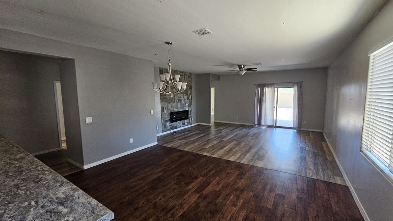 8223 W Pueblo Ave #1 - Photo 5 of 7