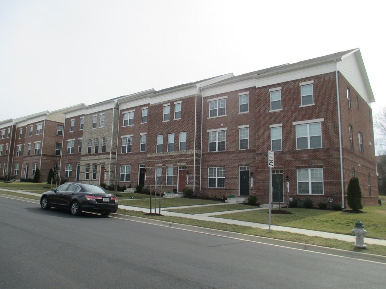 6105 Hanlon St - Photo 2 of 24