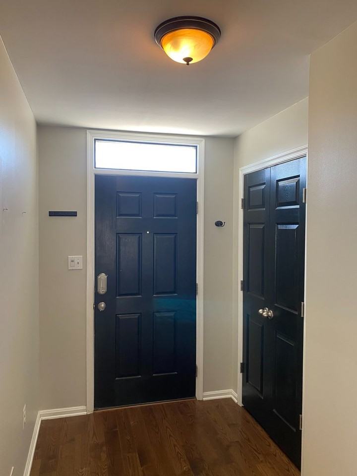 6419 Frothingham Ct - Photo 2 of 21