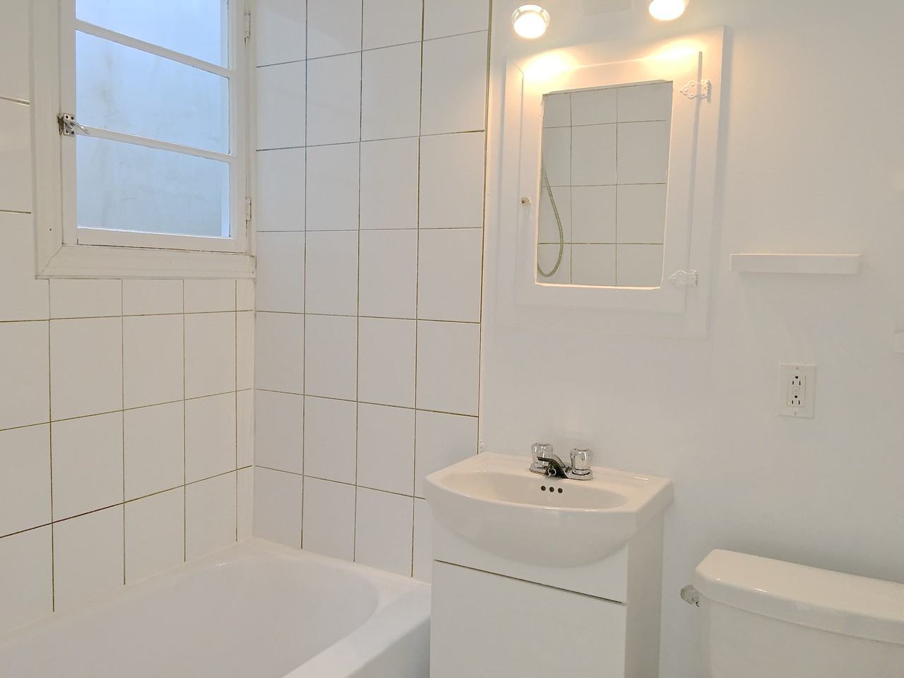 5914 Avenue Bannantyne - Photo 3 of 17