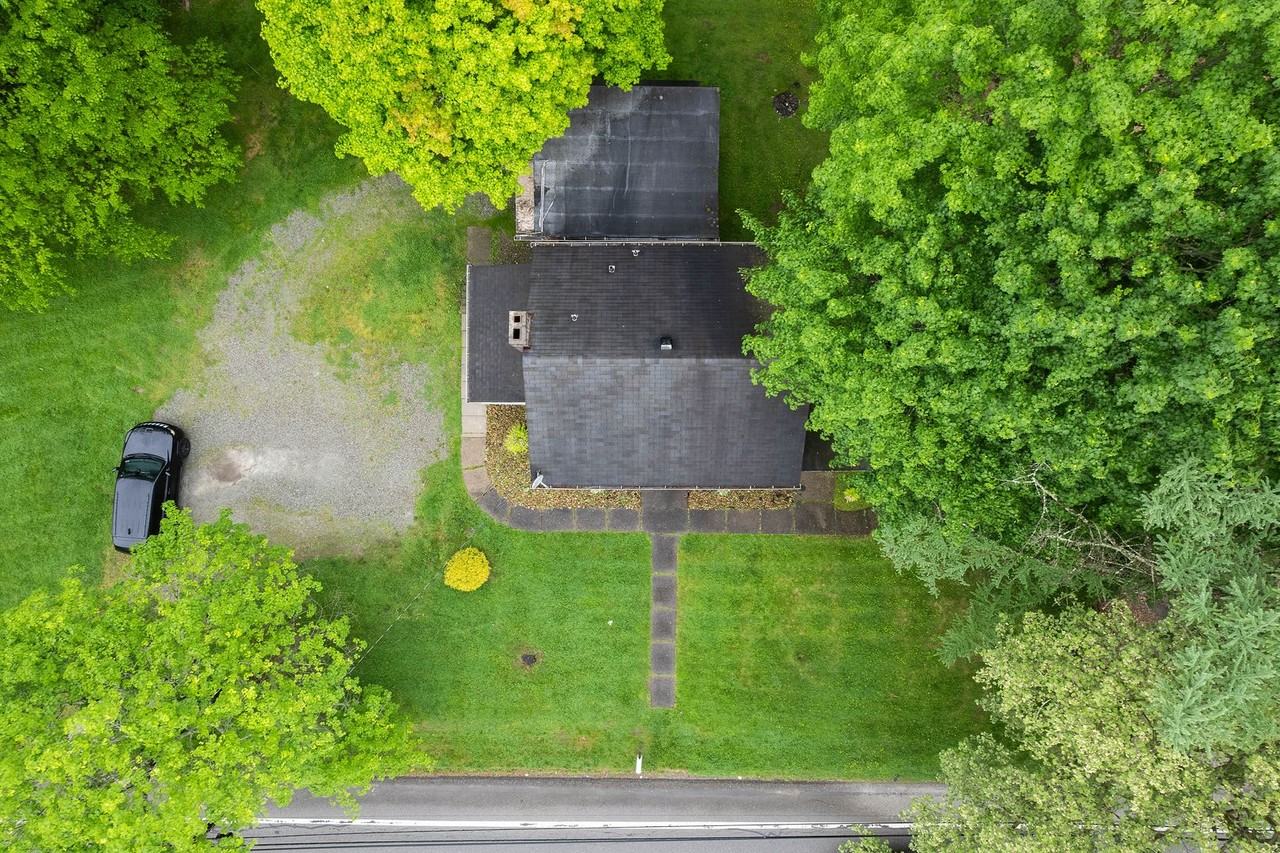 610 Brown Ave - Photo 5 of 30