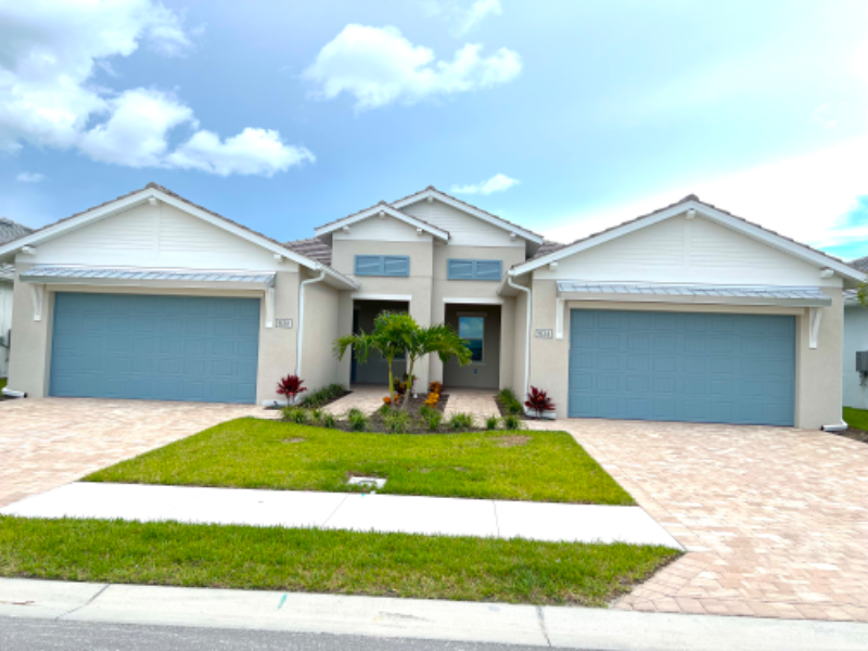 9134 Cayman Dr - Photo 2 of 41