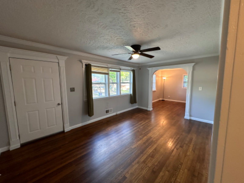 403 Charter Oak Dr Sw - Photo 2 of 15