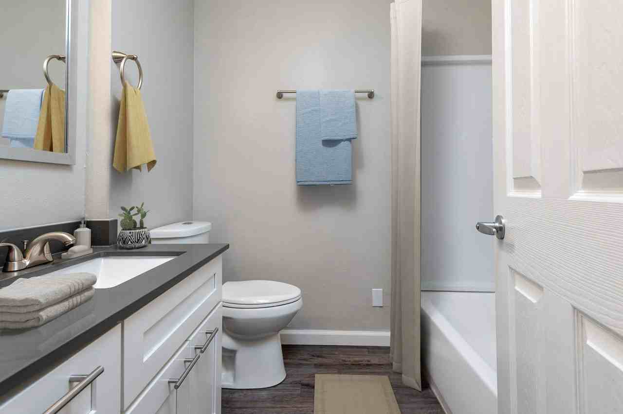 Vantage at Hillsdale - Photo 4 of 26