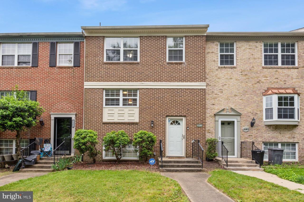 15363 Hearthstone Ter - Photo 2 of 33