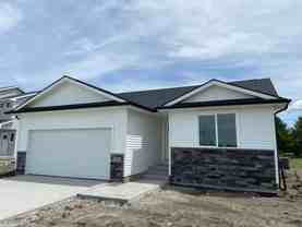 2901 3rd Ave Sw - Photo 1 of 1
