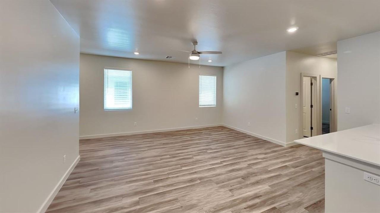 3815 N Divis Ave - Photo 6 of 21
