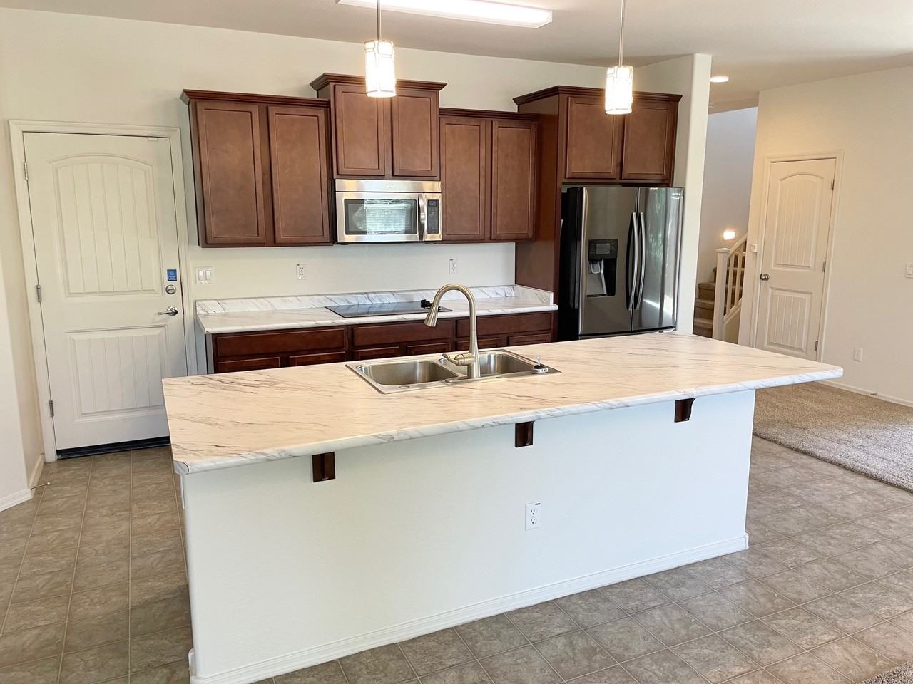 1165 N 164th Ave - Photo 4 of 18